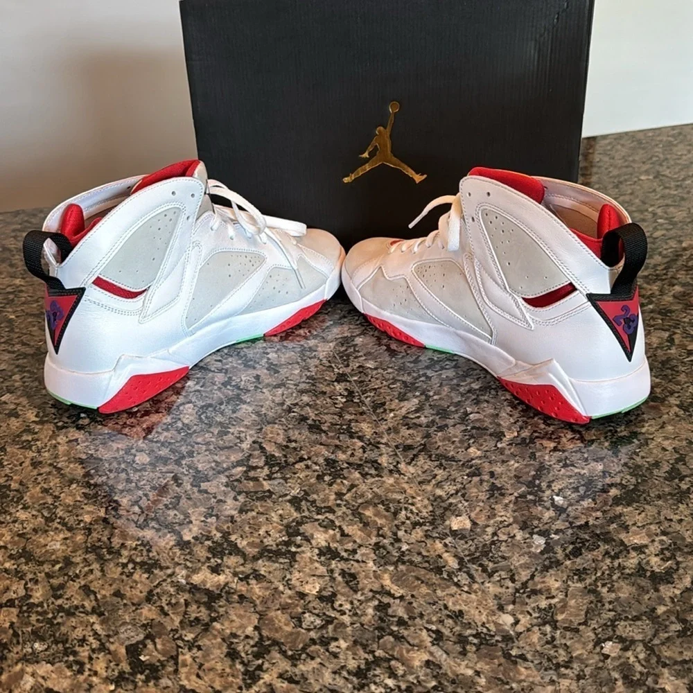 Air Jordan Hare 7 Retro White and Red Sneakers EUC 10.5